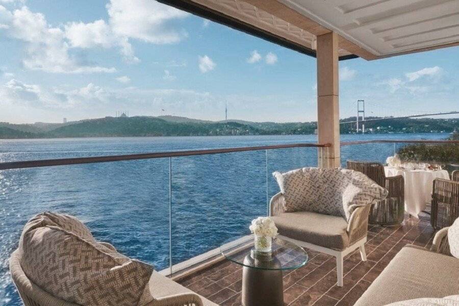 Mandarin Oriental Bosphorus ocean view,balcony