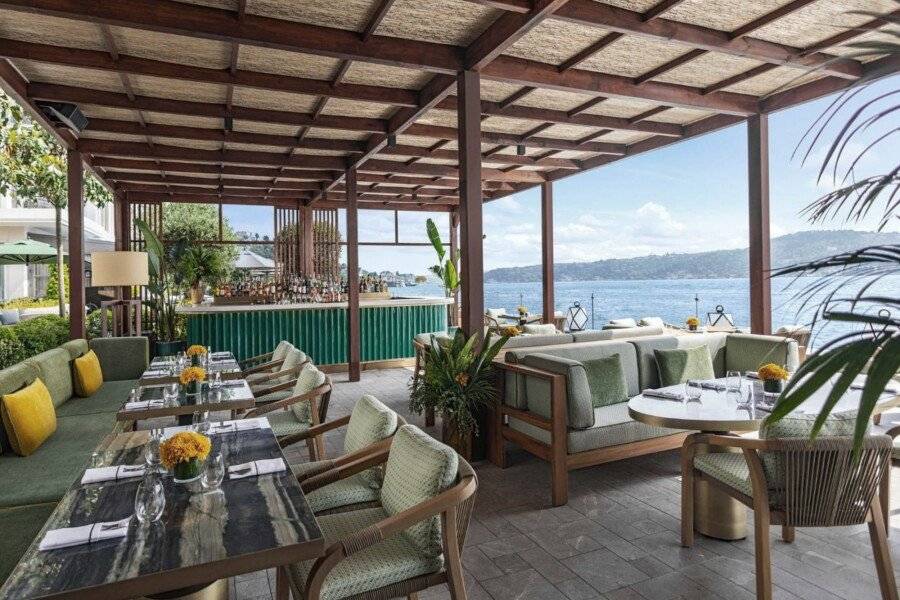 Mandarin Oriental Bosphorus restaurant,ocean view