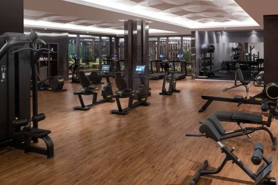 Mövenpick Hotel Asia Airport fitness centre