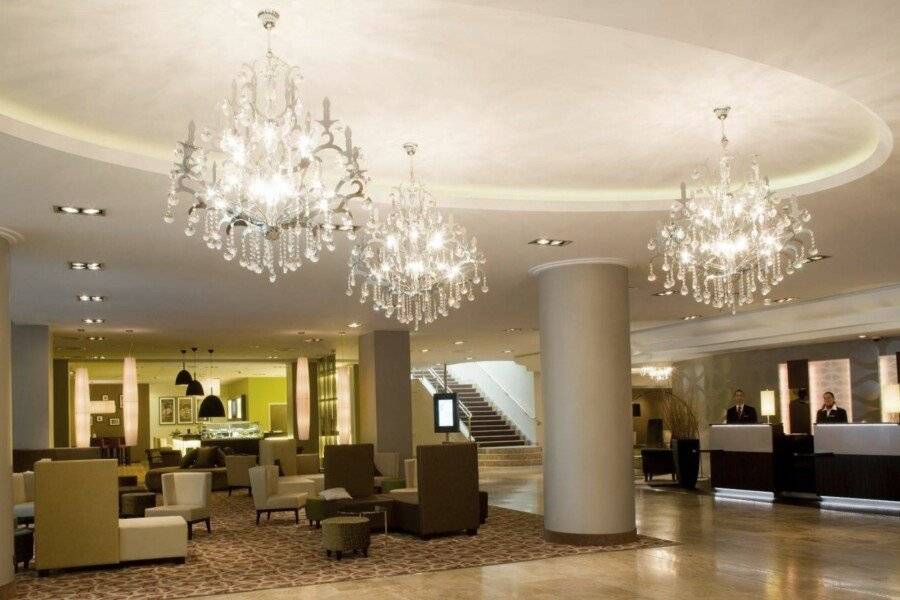 Crowne Plaza Berlin City Centre Ku'damm lobby