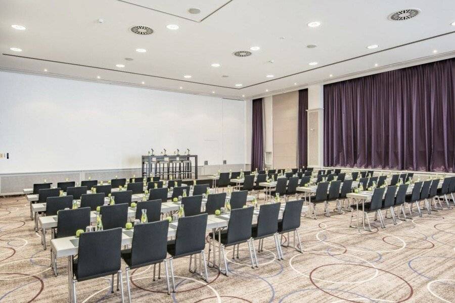 Crowne Plaza Berlin City Centre Ku'damm conference room,meeting room