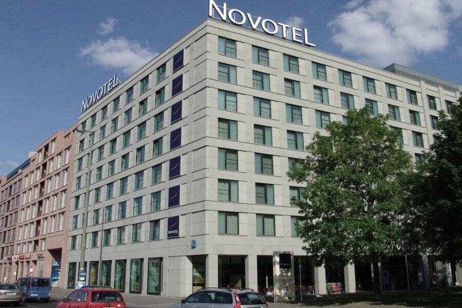 Novotel Berlin Mitte facade