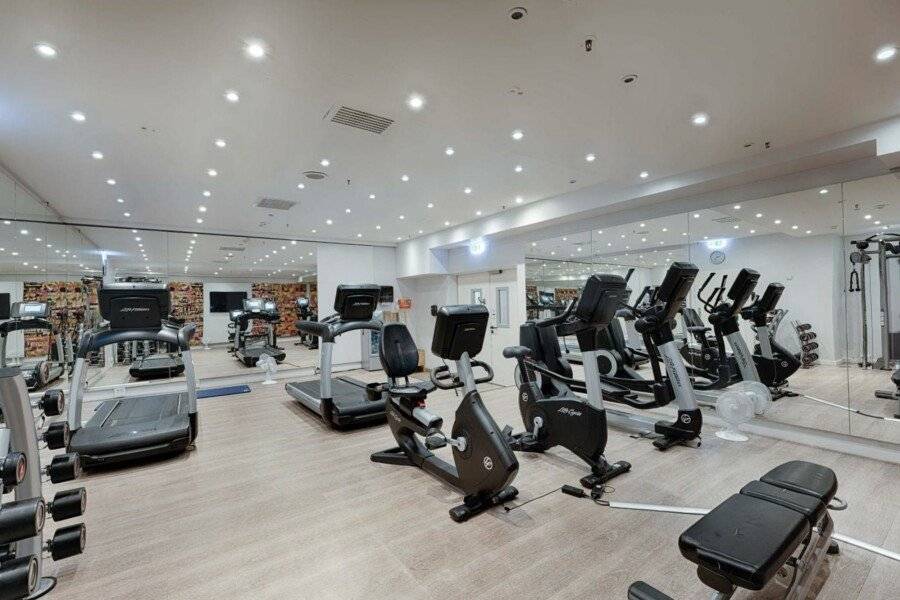 Park Inn by Radisson Alexanderplatz fitness centre