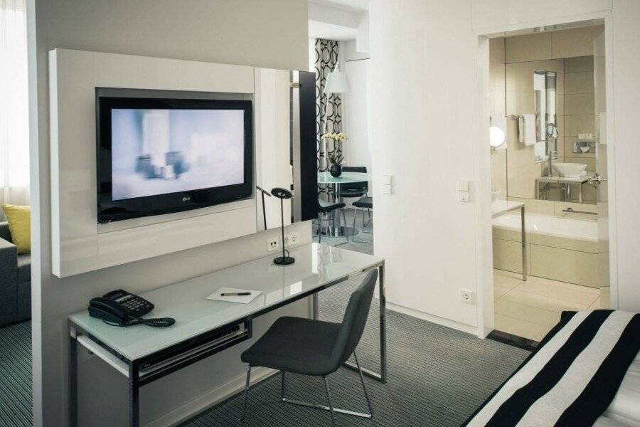 Vienna House by Wyndham Andel's hotel bedroom