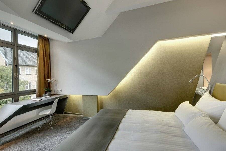 Aspria Berlin Ku'damm hotel bedroom