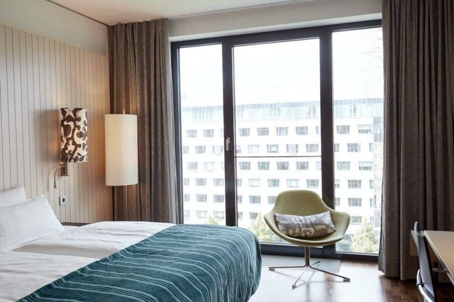 Scandic Potsdamer Platz hotel bedroom