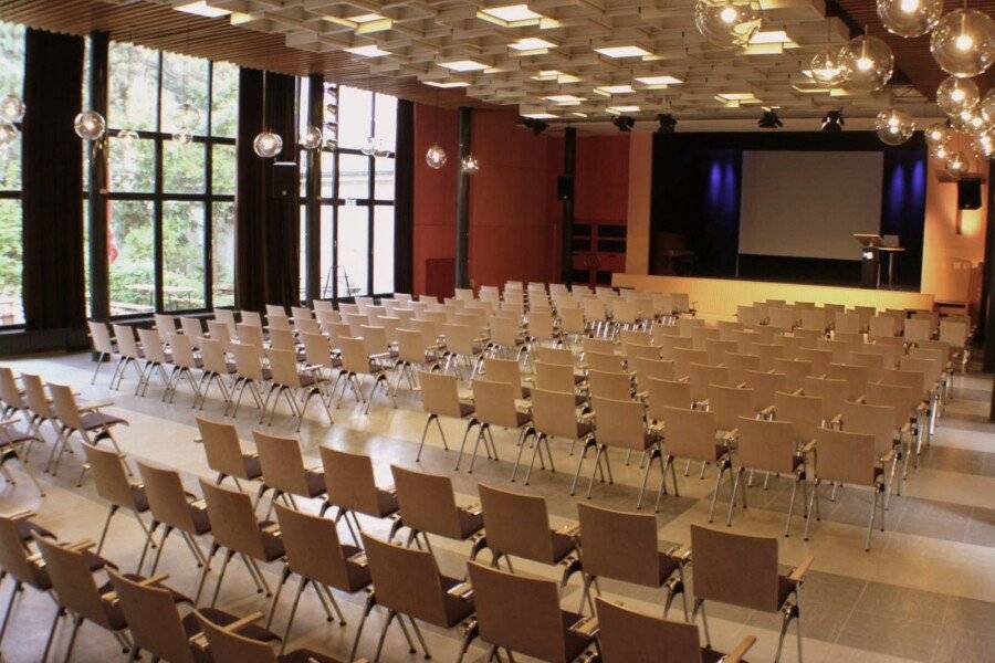 martas Gästehäuser Hauptbahnhof conference room,meeting room