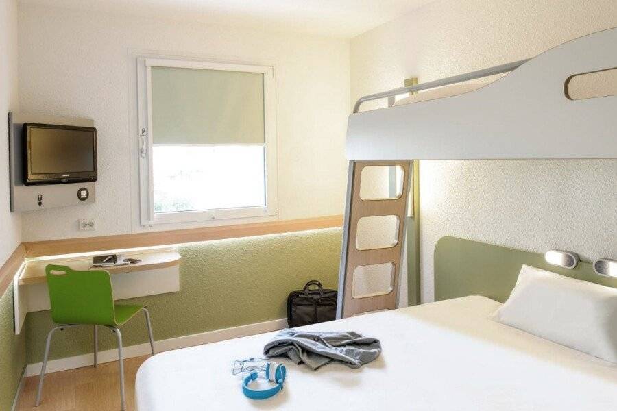 Ibis budget Potsdamer Platz hotel bedroom