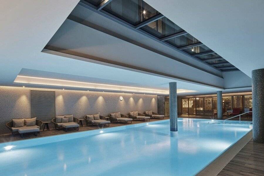 Titanic Chaussee indoor pool,spa