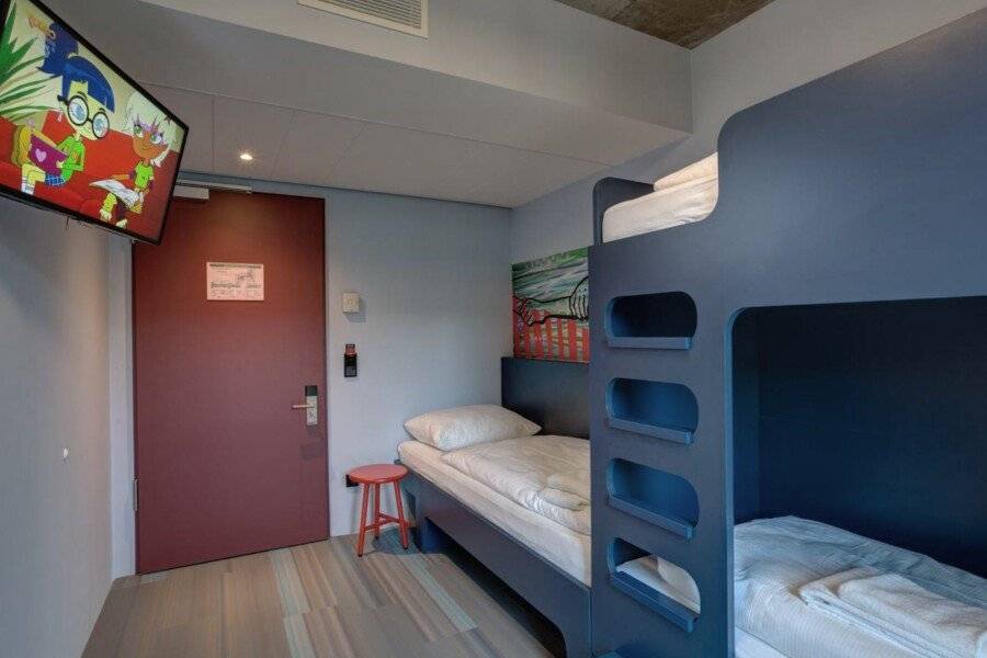 MEININGER Hotel East Side Gallery hotel bedroom,kids club