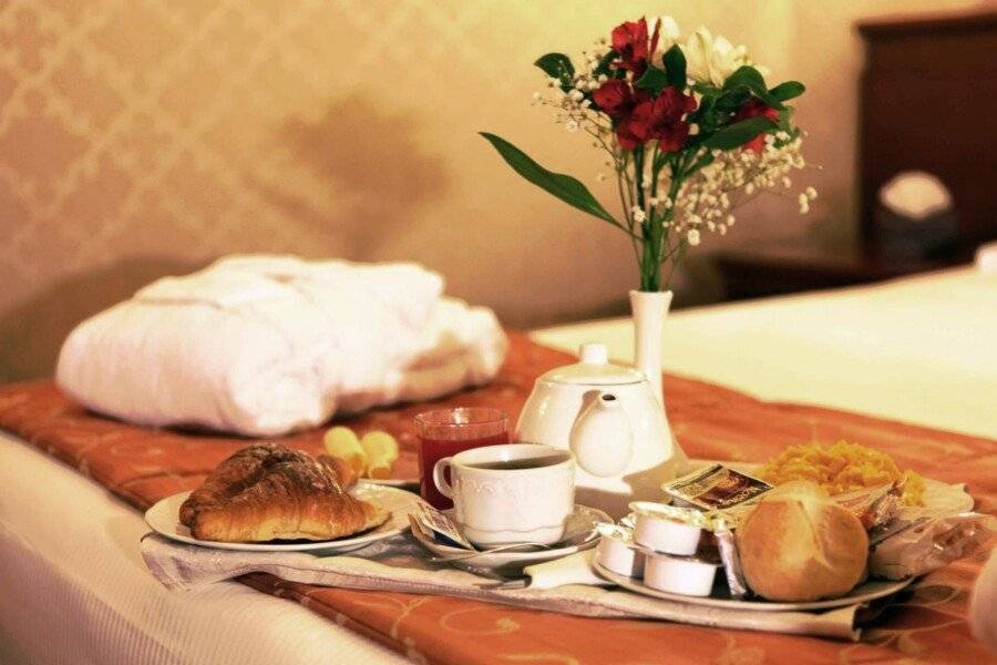 Augusta Lucilla Palace breakfast,hotel bedroom