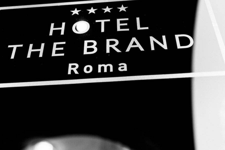 Hotel The Brand 