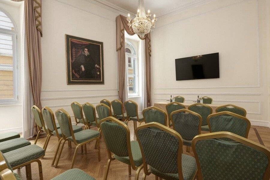 Hotel Quirinale conference room,meeting room