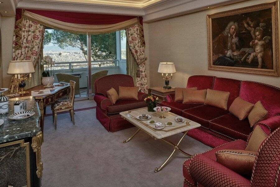 Rome Cavalieri, A Waldorf Astoria Hotel hotel bedroom