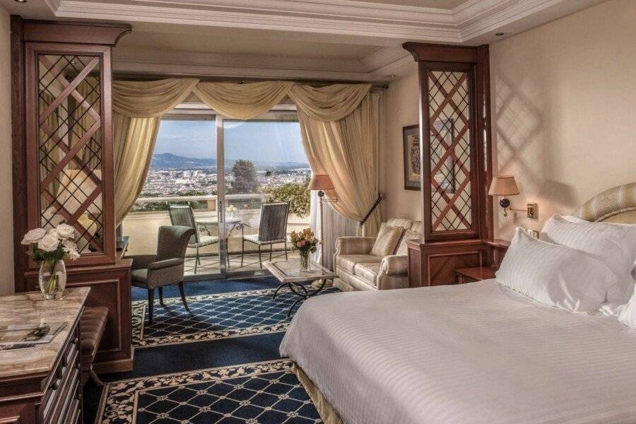 Rome Cavalieri, A Waldorf Astoria Hotel hotel bedroom,ocean view