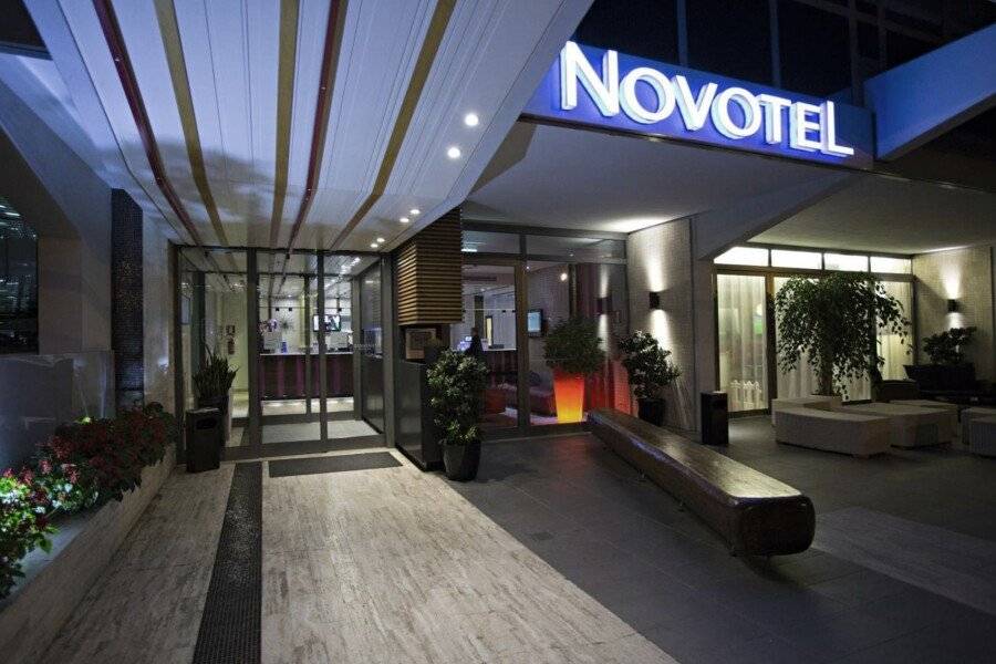 Novotel Roma Eur hotel facade,lobby