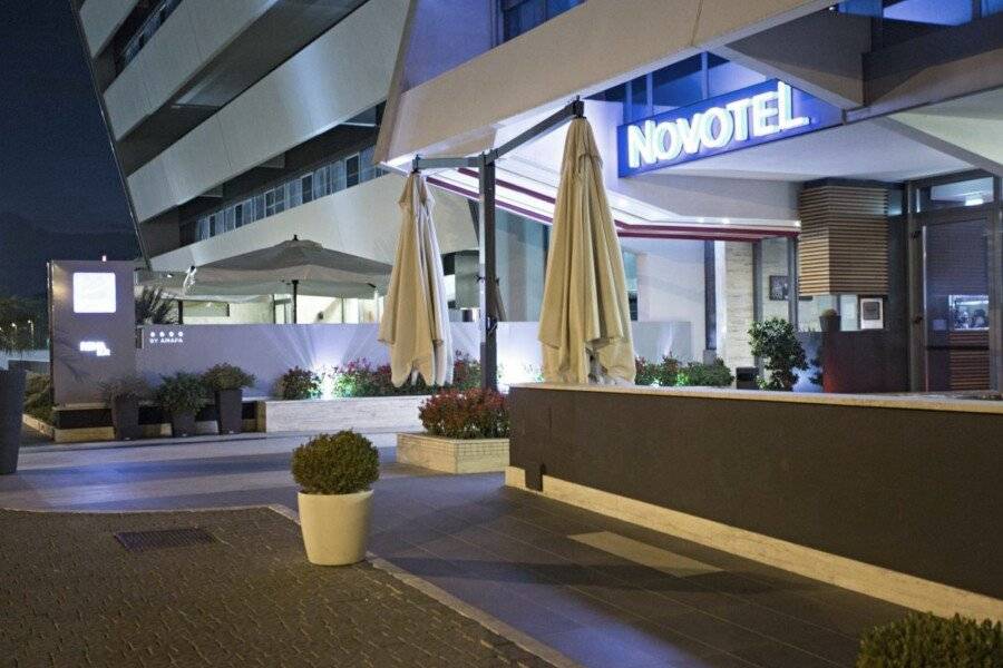 Novotel Roma Eur facade