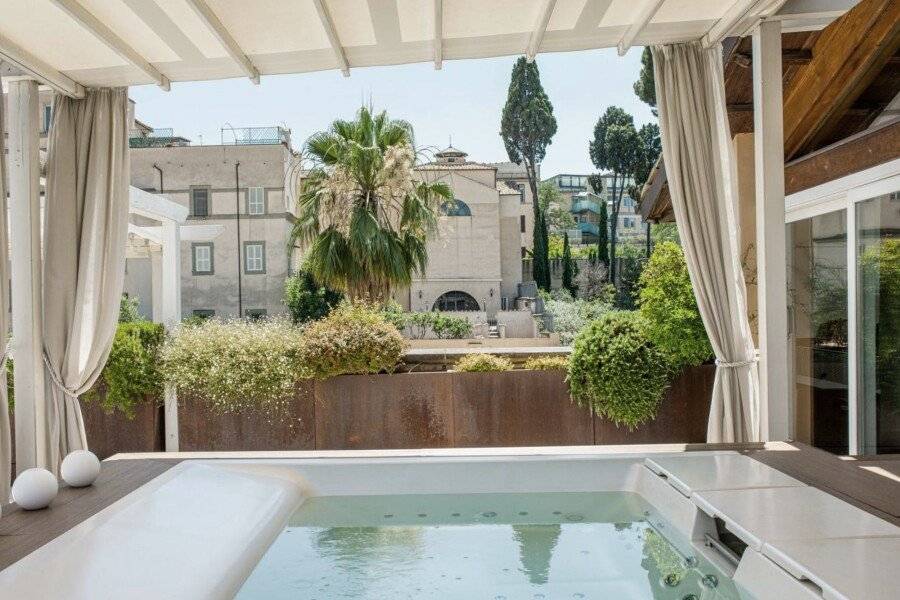 Villa Agrippina Gran Meliá – The Leading Hotels of the World jacuzzi,garden,ocean view