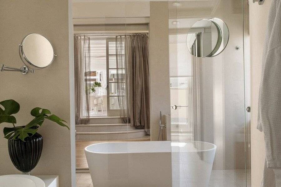 Villa Agrippina Gran Meliá – The Leading Hotels of the World bathtub