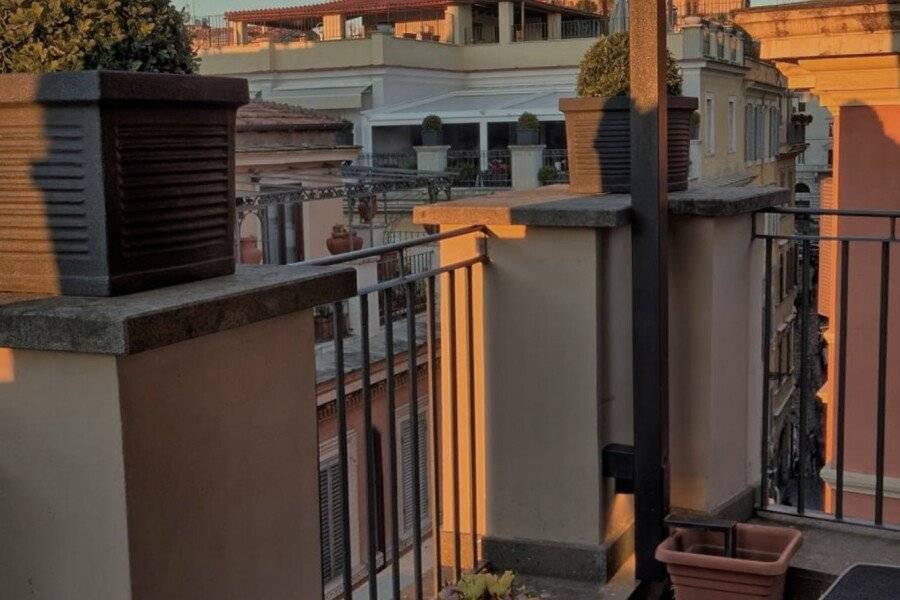 Trevi Palace Luxury Inn balcony,ocean view