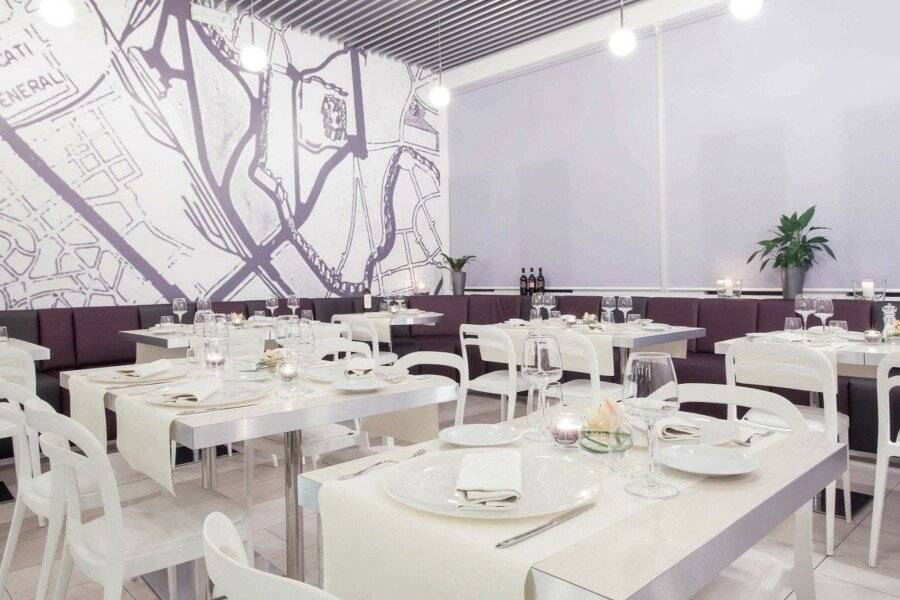 Ibis Styles Roma Eur restaurant