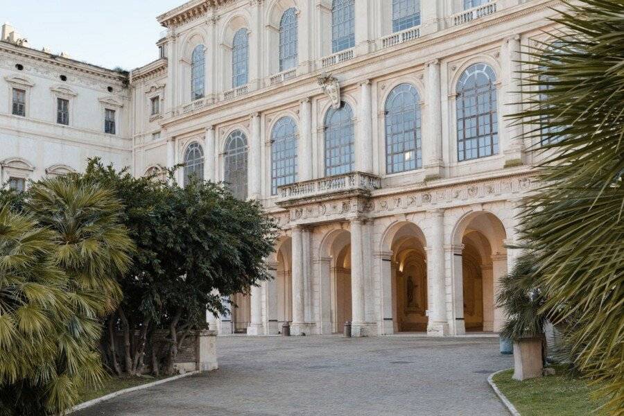 Sonder Barberini facade