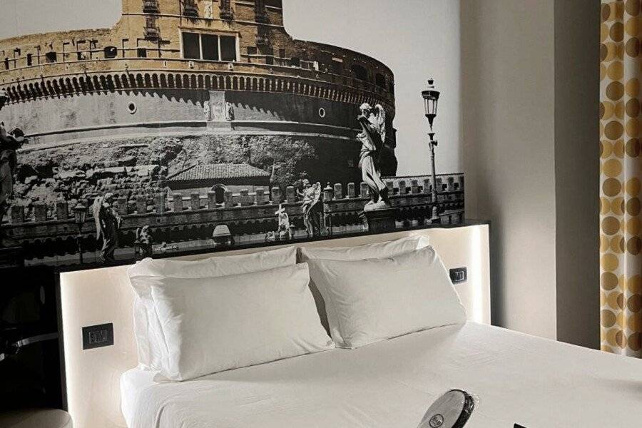 B&B Hotel Roma San Lorenzo Termini hotel bedroom