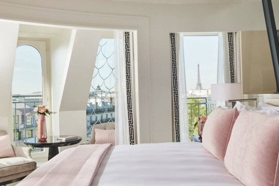 InterContinental Le Grand, an IHG Hotel hotel bedroom,ocean view