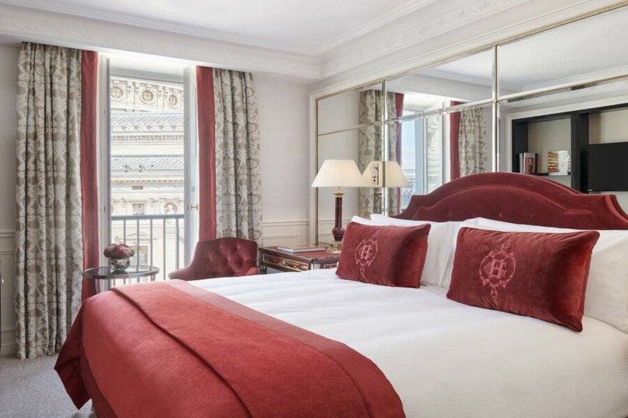 InterContinental Le Grand, an IHG Hotel hotel bedroom