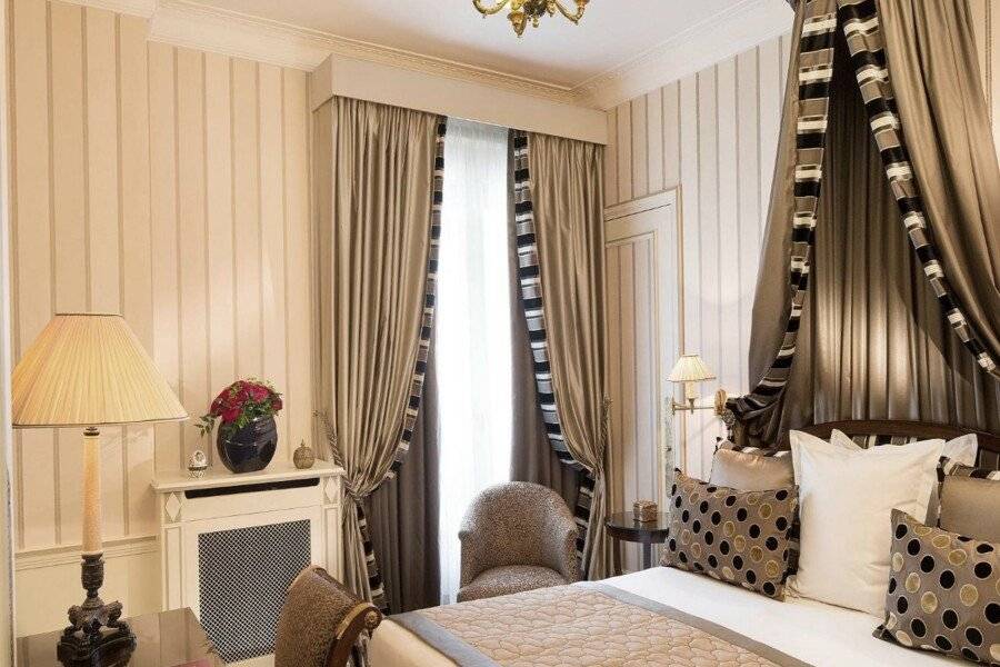 Hôtel Napoleon Paris hotel bedroom