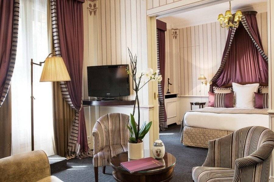 Hôtel Napoleon Paris hotel bedroom