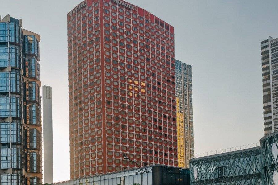 Novotel Centre Tour Eiffel facade