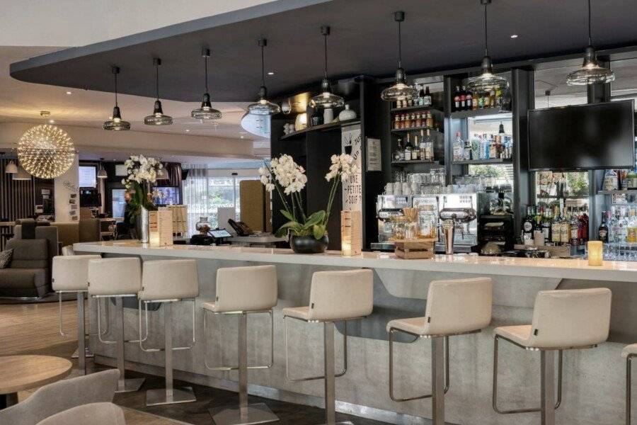 Novotel Centre Bercy bar,lobby