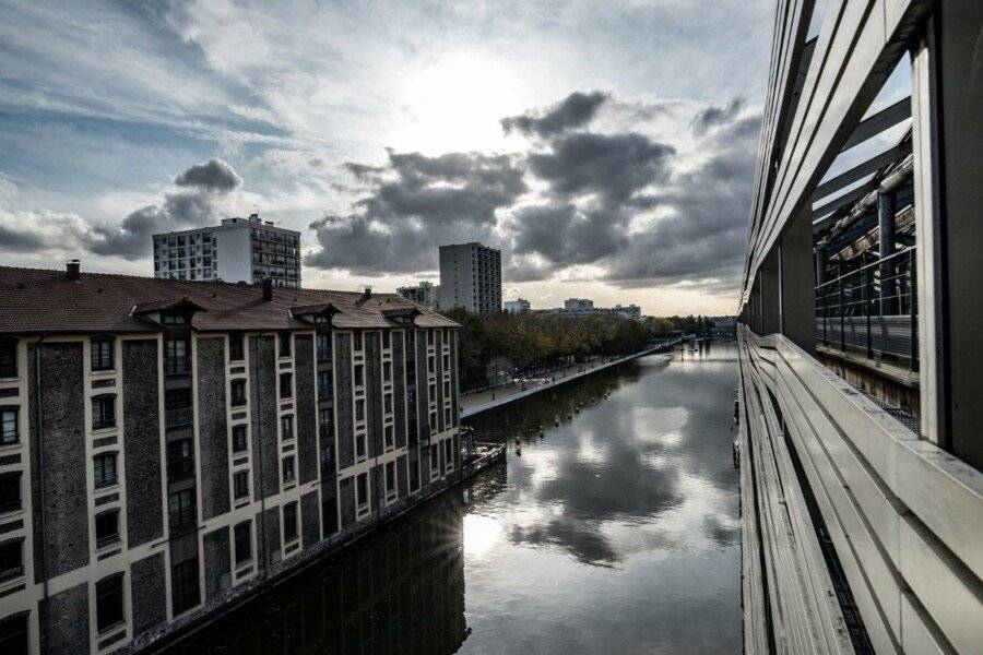 Holiday Inn Express-Canal De La Villette 