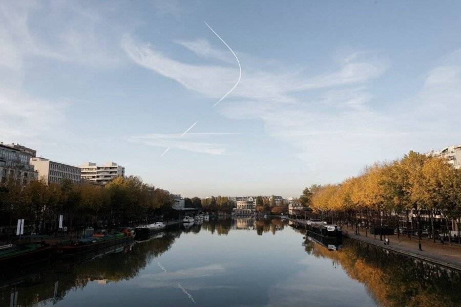 Holiday Inn Express-Canal De La Villette 