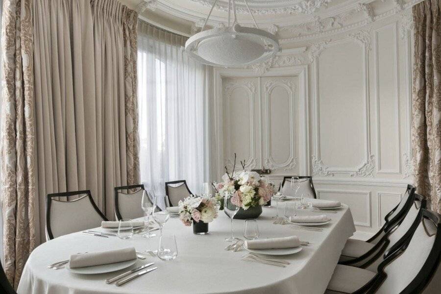Hôtel Barrière Fouquet's Paris 