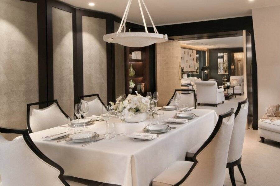 Hôtel Barrière Fouquet's Paris 