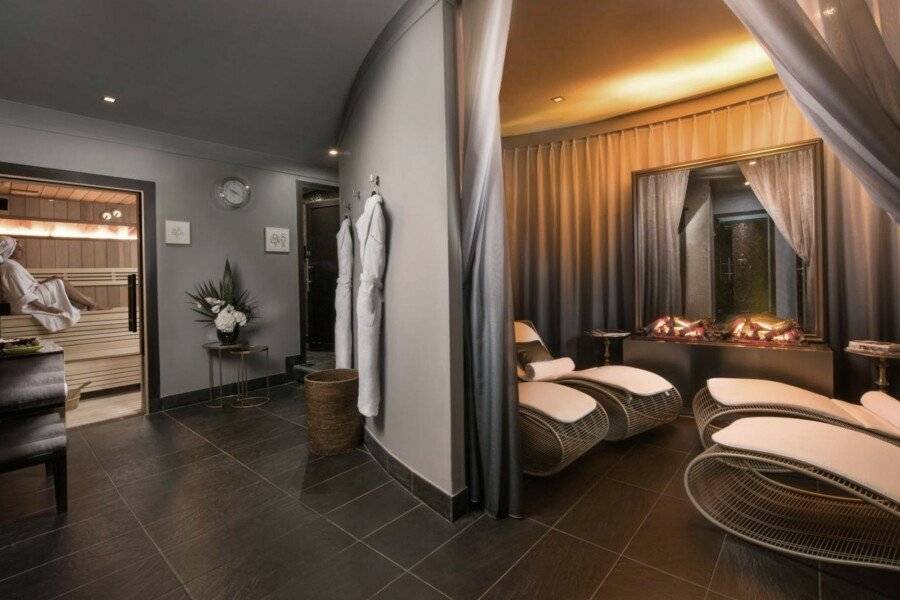 Hôtel Barrière Fouquet's Paris spa