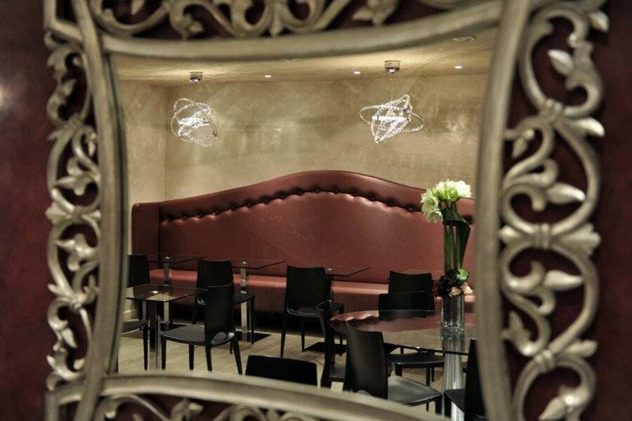 Mercure Paris Bastille Marais restaurant