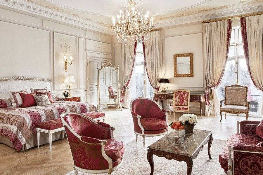 Le Meurice – Dorchester Collection hotel bedroom