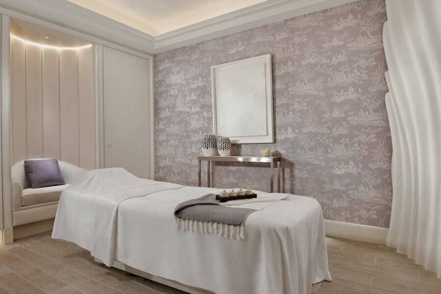 Four Seasons Hotel George V Paris spa