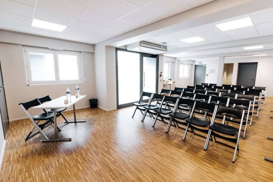 FIAP Paris conference room