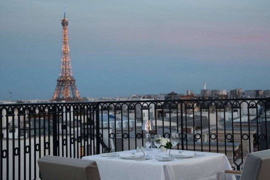 The Peninsula Paris 