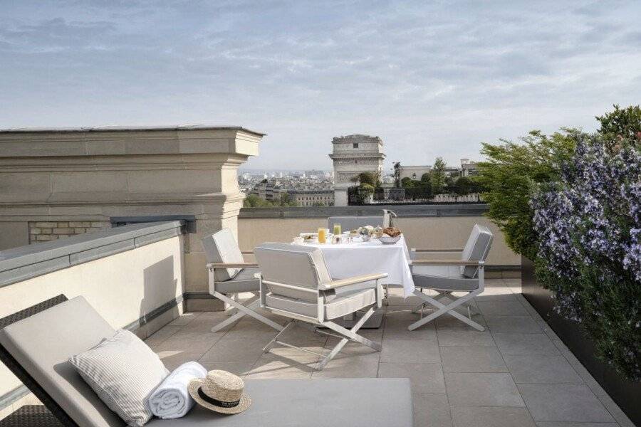 The Peninsula Paris rooftop pool, balcony, ocean view