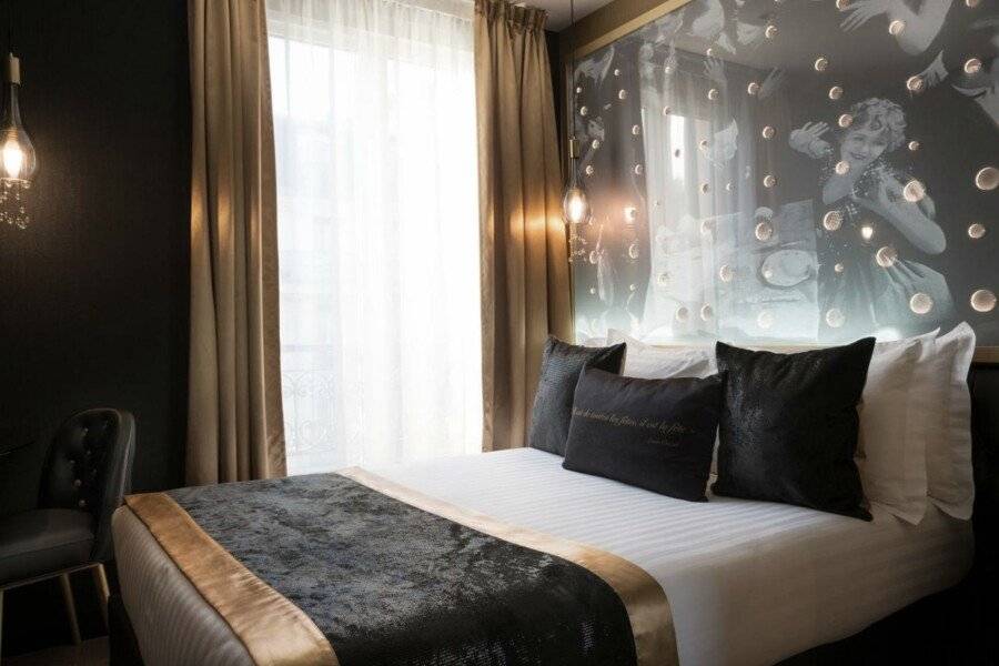 Hotel Les Bulles De Paris hotel bedroom