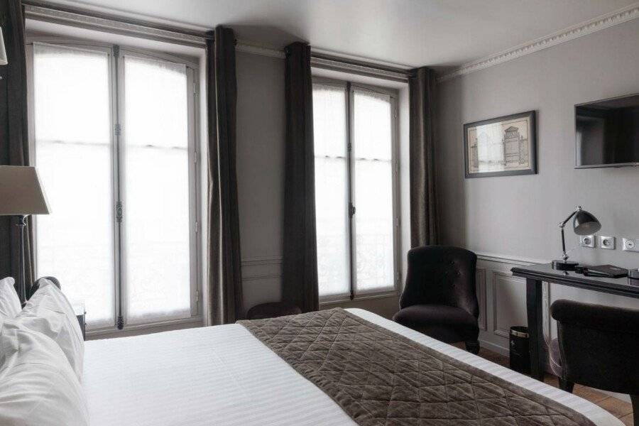 Hotel Saint-Louis Pigalle hotel bedroom