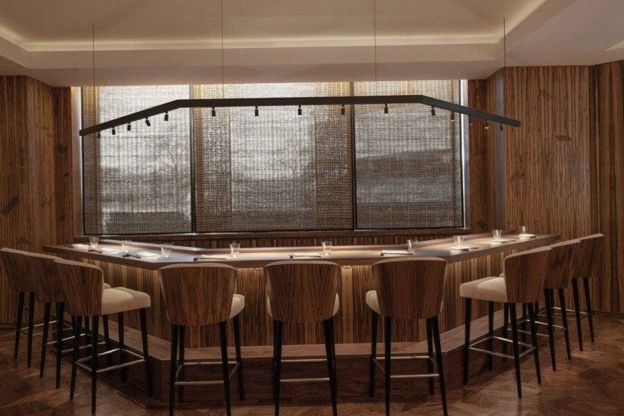 Cheval Blanc Paris & Dior Spa Cheval Blanc Paris bar