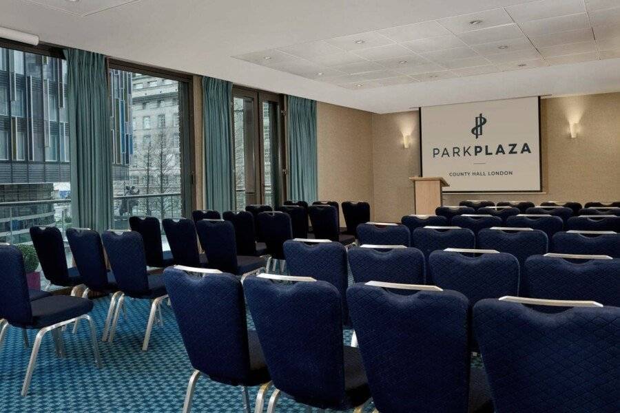 Park Plaza County Hall conference room