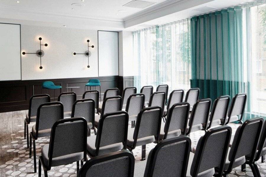 London Marriott Maida Vale conference room