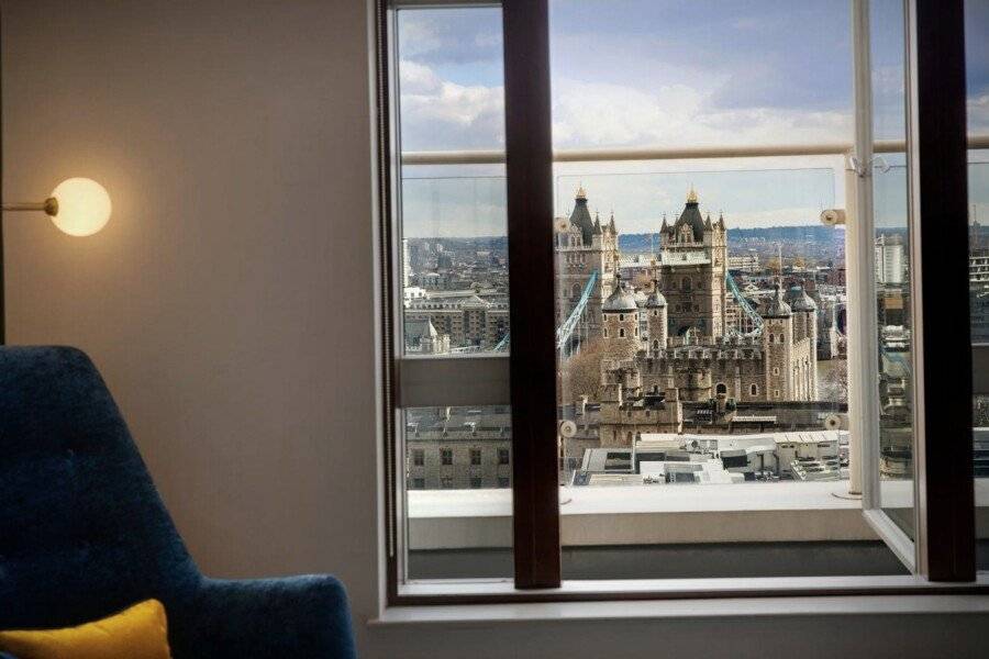 Leonardo Royal Hotel London City - Tower of London ,ocean view